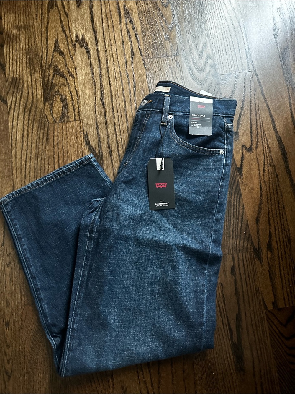 Levi's Women Baggy Dad Jeans in Dark Blue